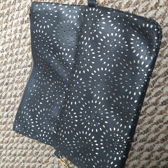 Nine West mini crossbody - Picture 4 of 9